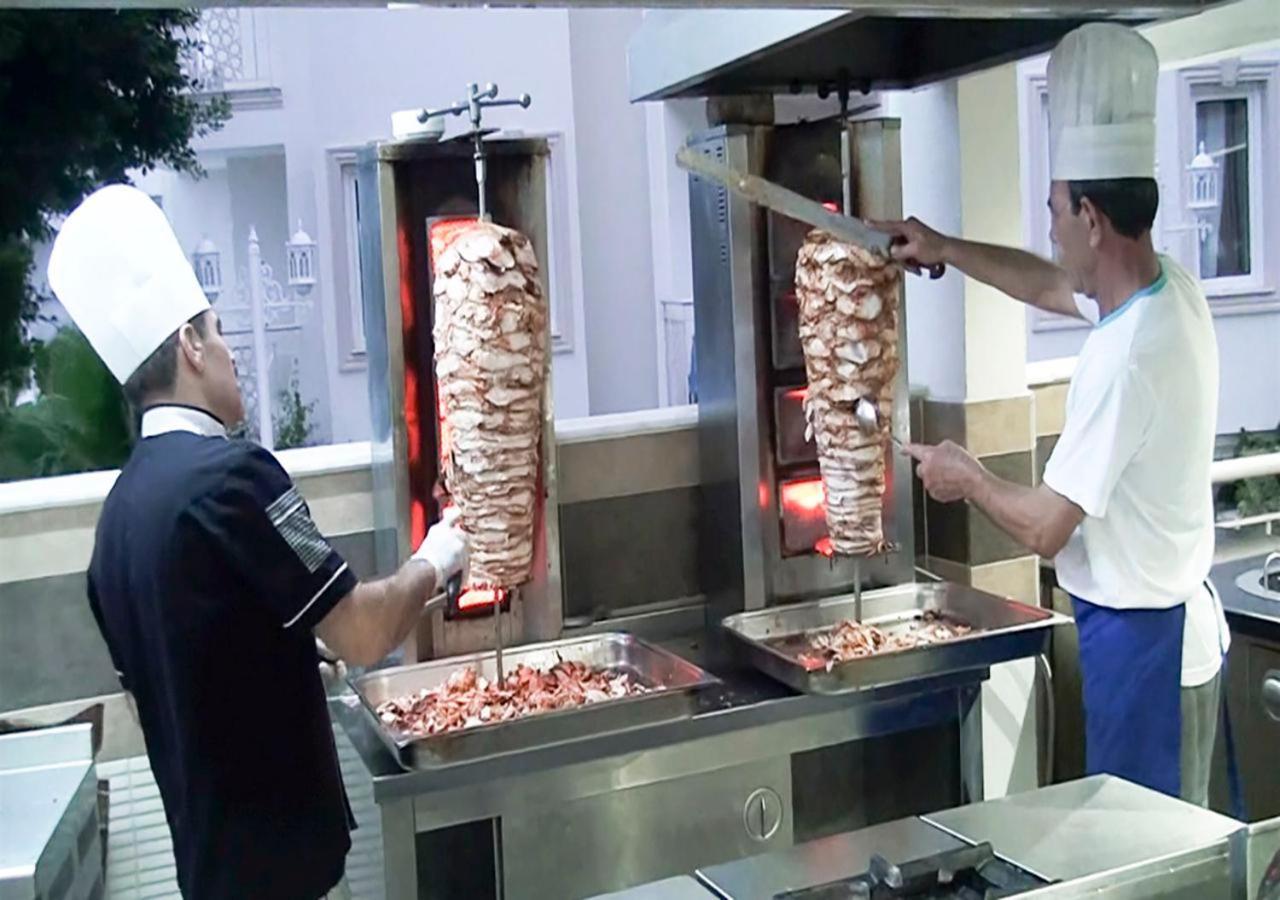 Golden Sunset Hotel&Spa Kemer Exterior photo Gyros being prepared