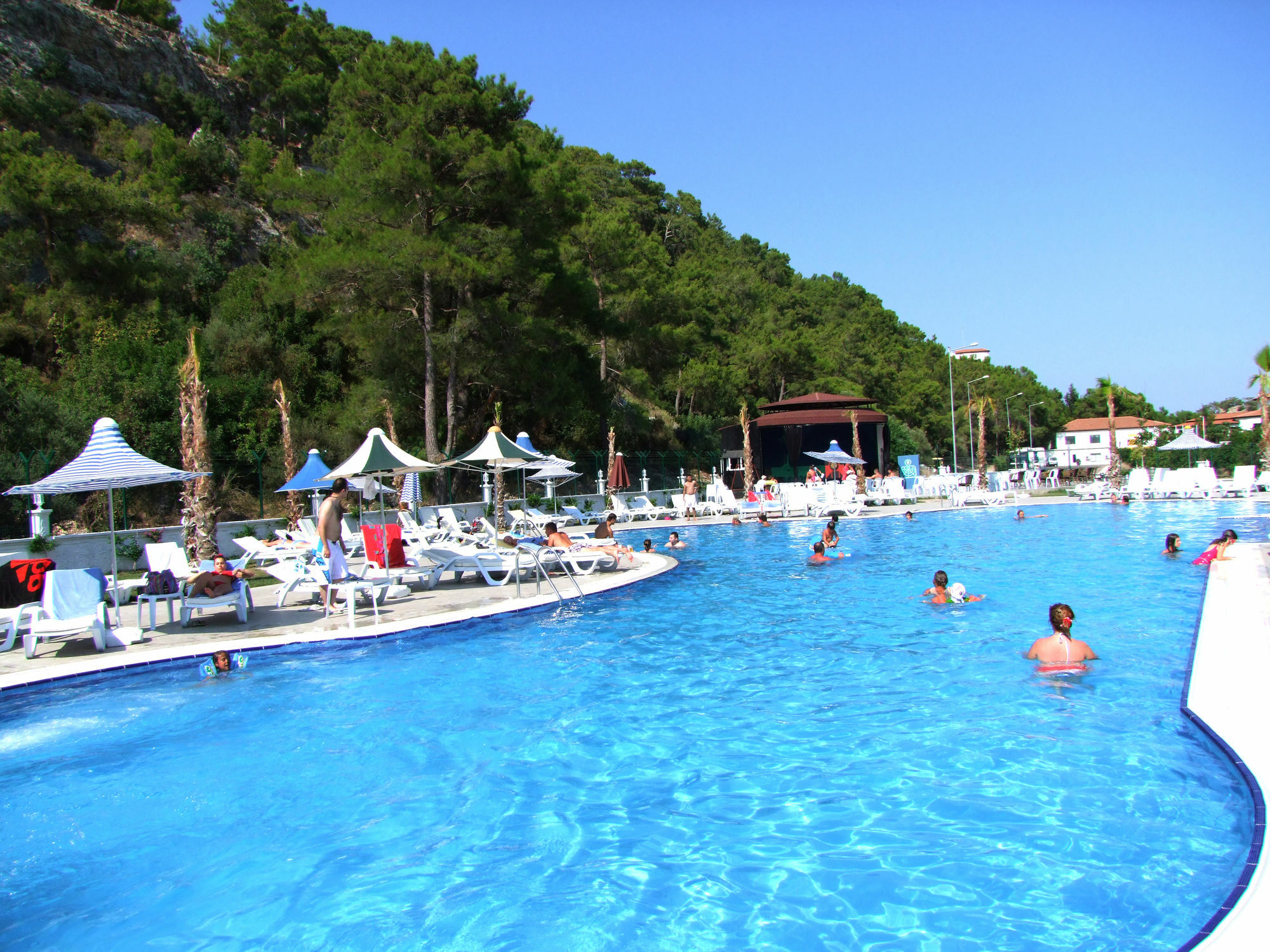 Golden Sunset Hotel&Spa Kemer Exterior photo A swimming pool